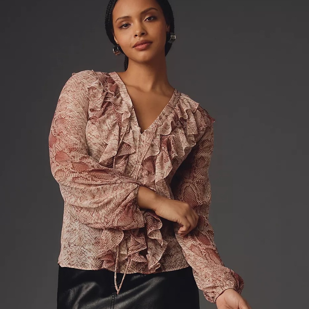 Long-Sleeve Ruffled Blouse - Picture 7 of 11